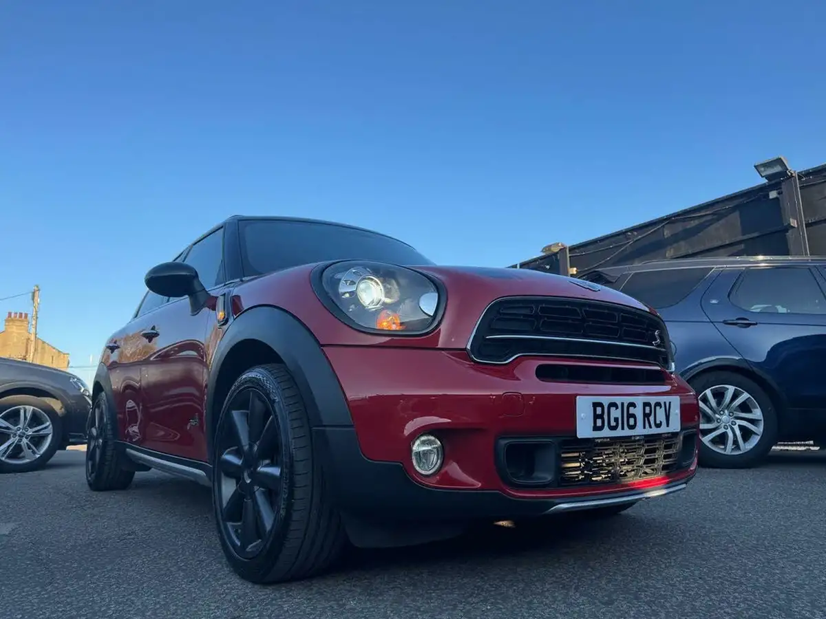 2016-mini-countryman-16-cooper-s-ss-all4-big-69