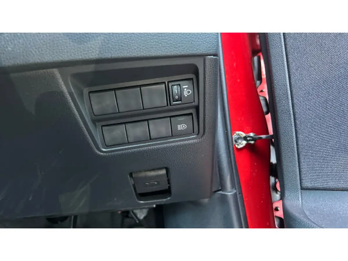 2022-toyota-yaris-15-vvt-i-design-big-34