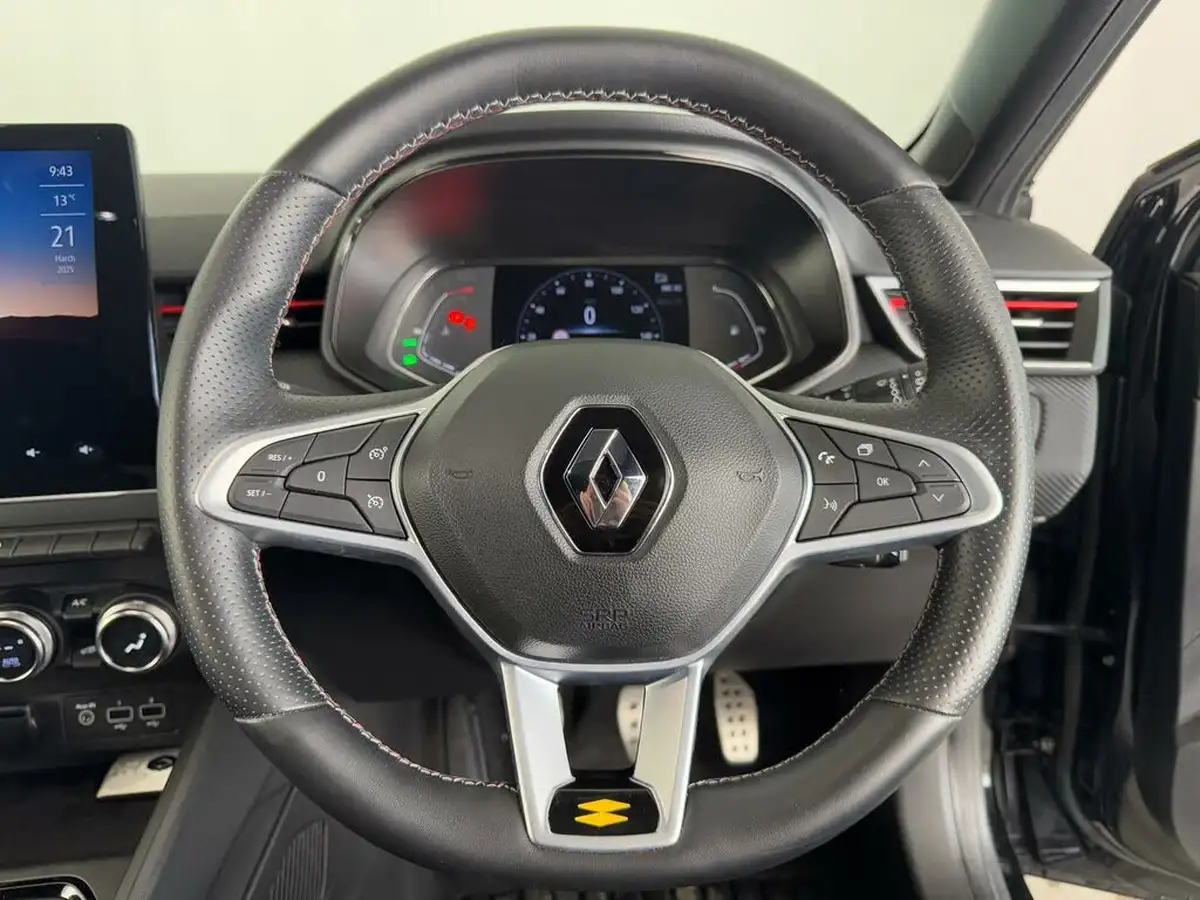 2022-renault-clio-10-tce-rs-line-rs-line-big-26