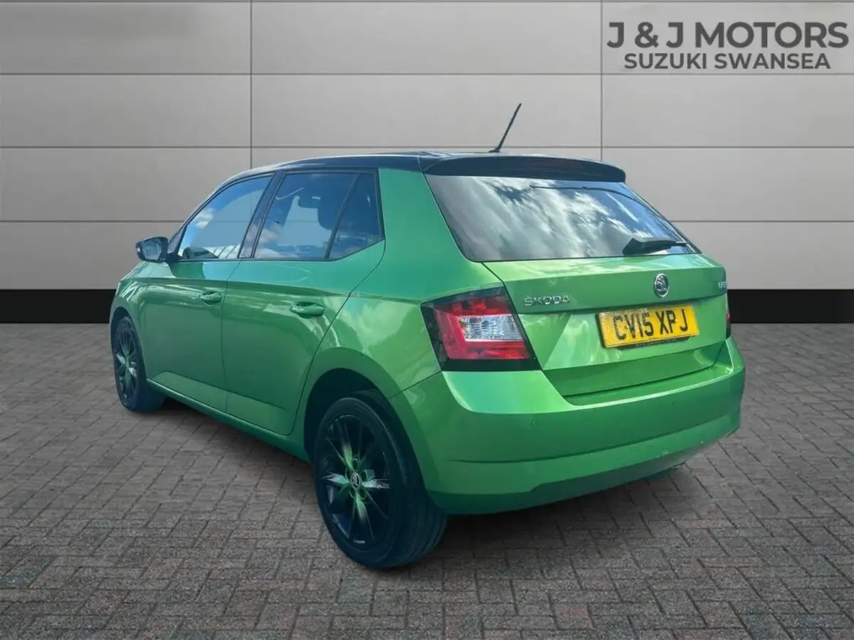 2015-skoda-fabia-12-tsi-se-l-109ps-hatchback-big-4