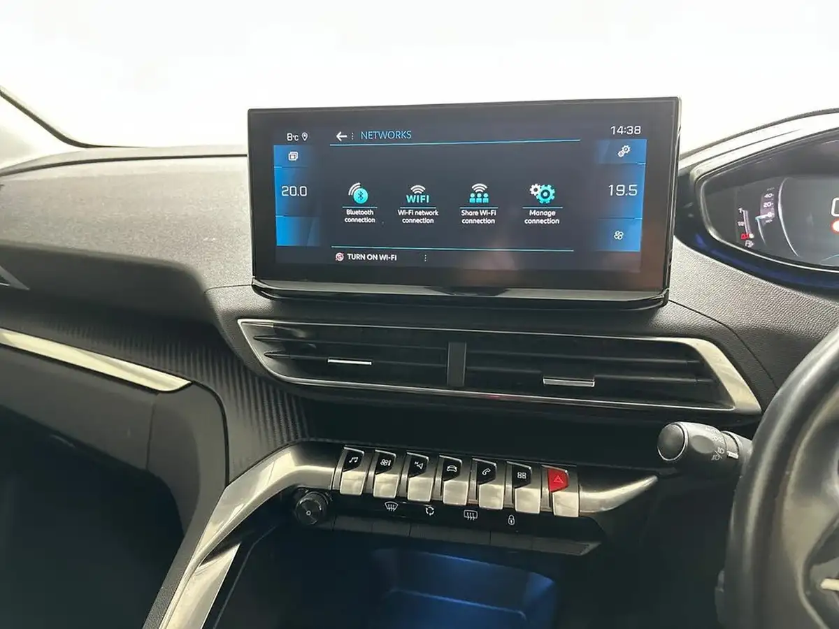 2021-peugeot-3008-suv-12-puretech-allure-big-20