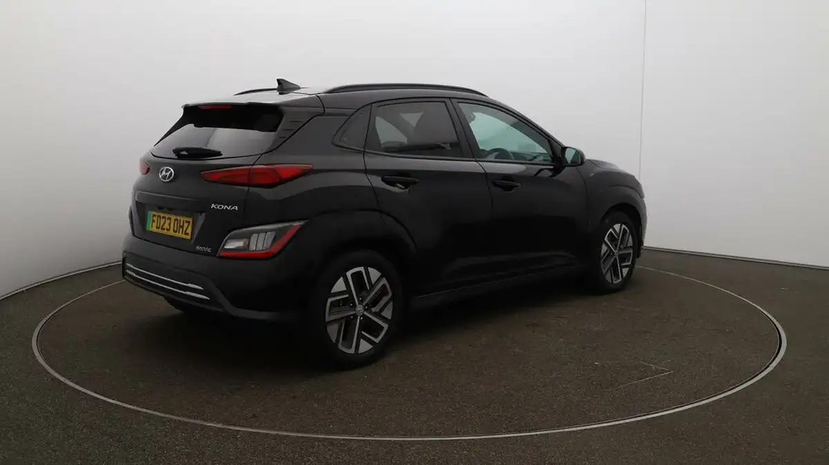 2023-hyundai-kona-e-ultimate-204ps-64kwh-105kw-obc-big-47