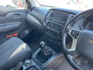2018-mitsubishi-l200-24di-d-4life-eu6b-double-pickup-small-9