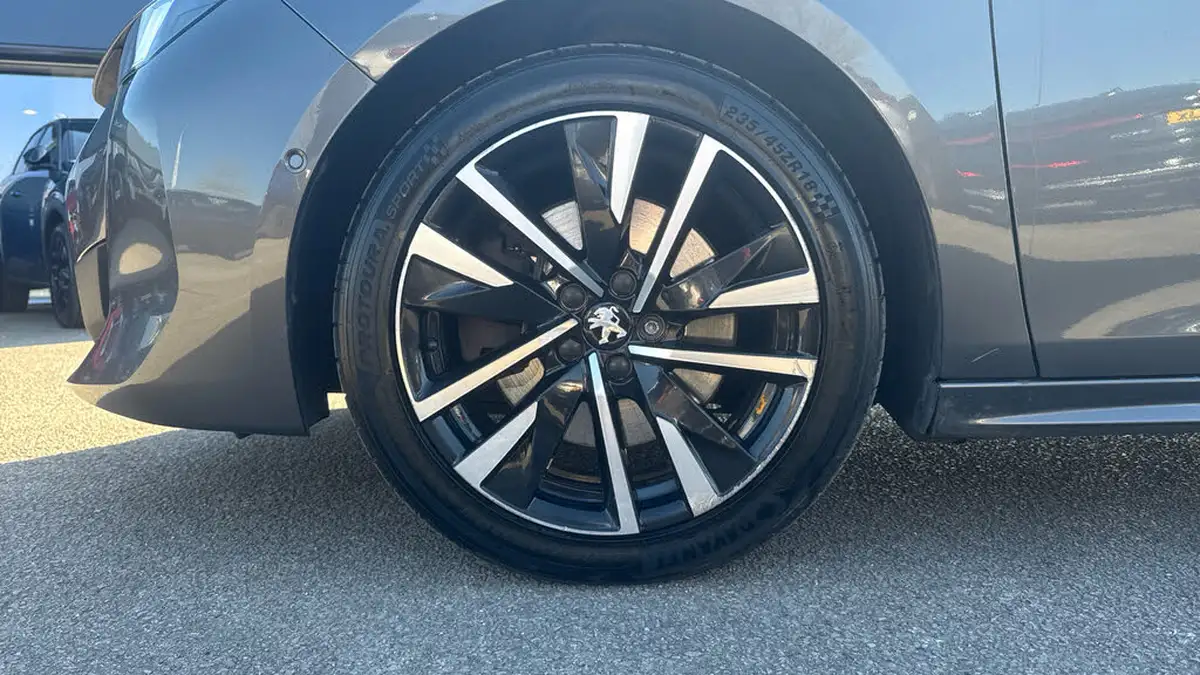 2022-peugeot-508-sw-16-puretech-gt-premium-225bhp-hybrid-e-eat8-big-13