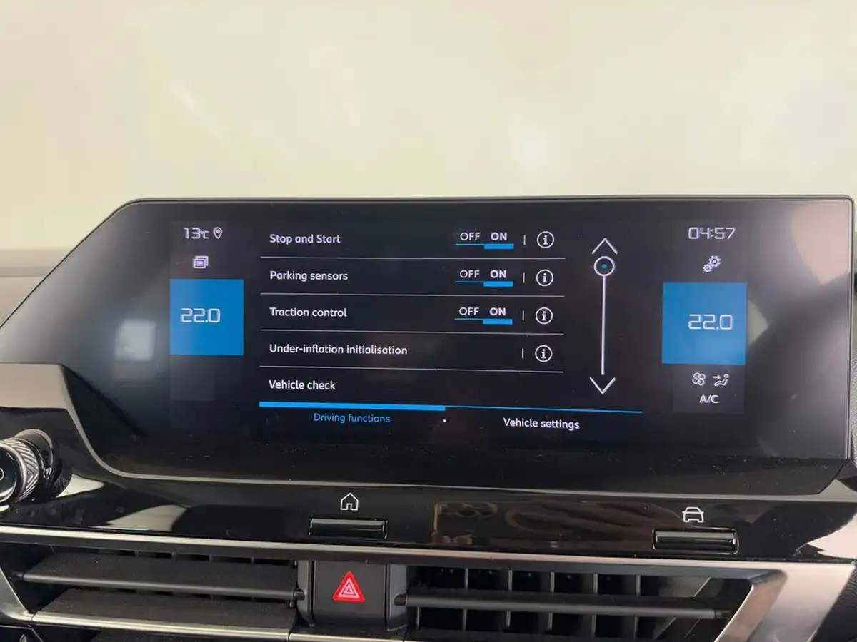 2021-citroen-c4-15bluehdi-sense-plus-130ps-eat8-big-49