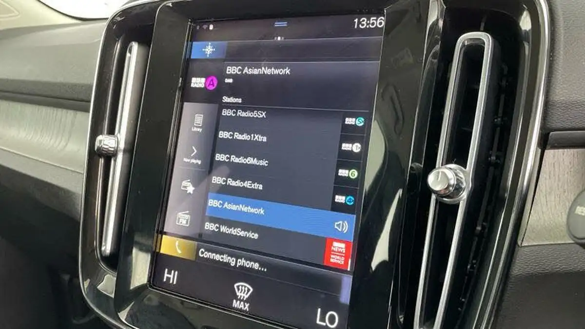 2021-volvo-xc40-20-b4-inscription-194bhp-auto-big-12