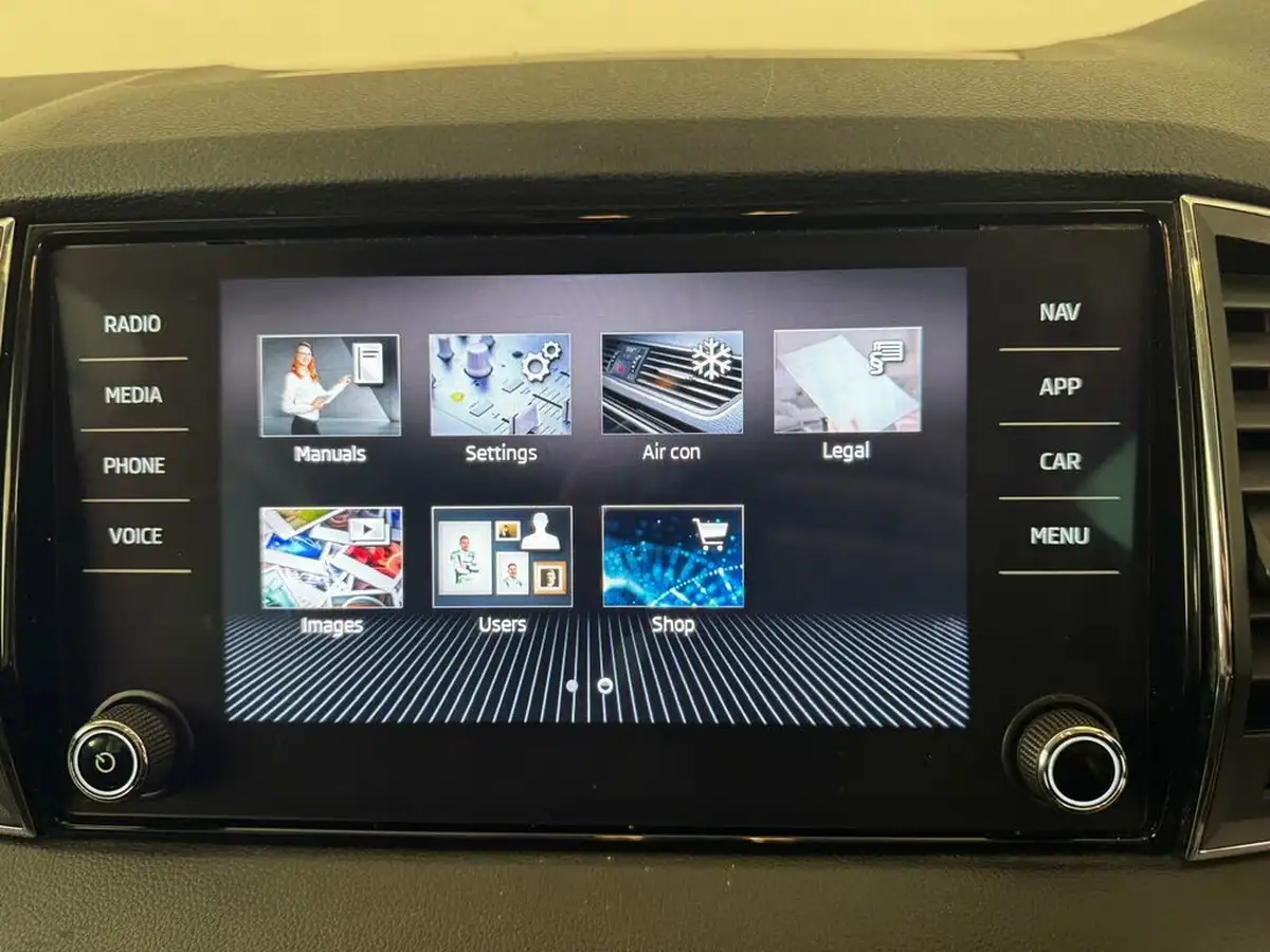 2021-skoda-karoq-15-tsi-se-technology-dsg-big-40