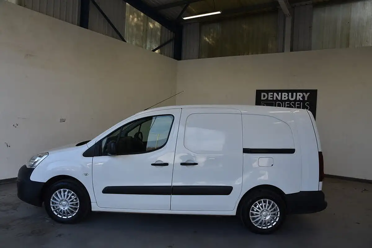 2018-citroen-berlingo-16td-l2-750-x-panel-big-17