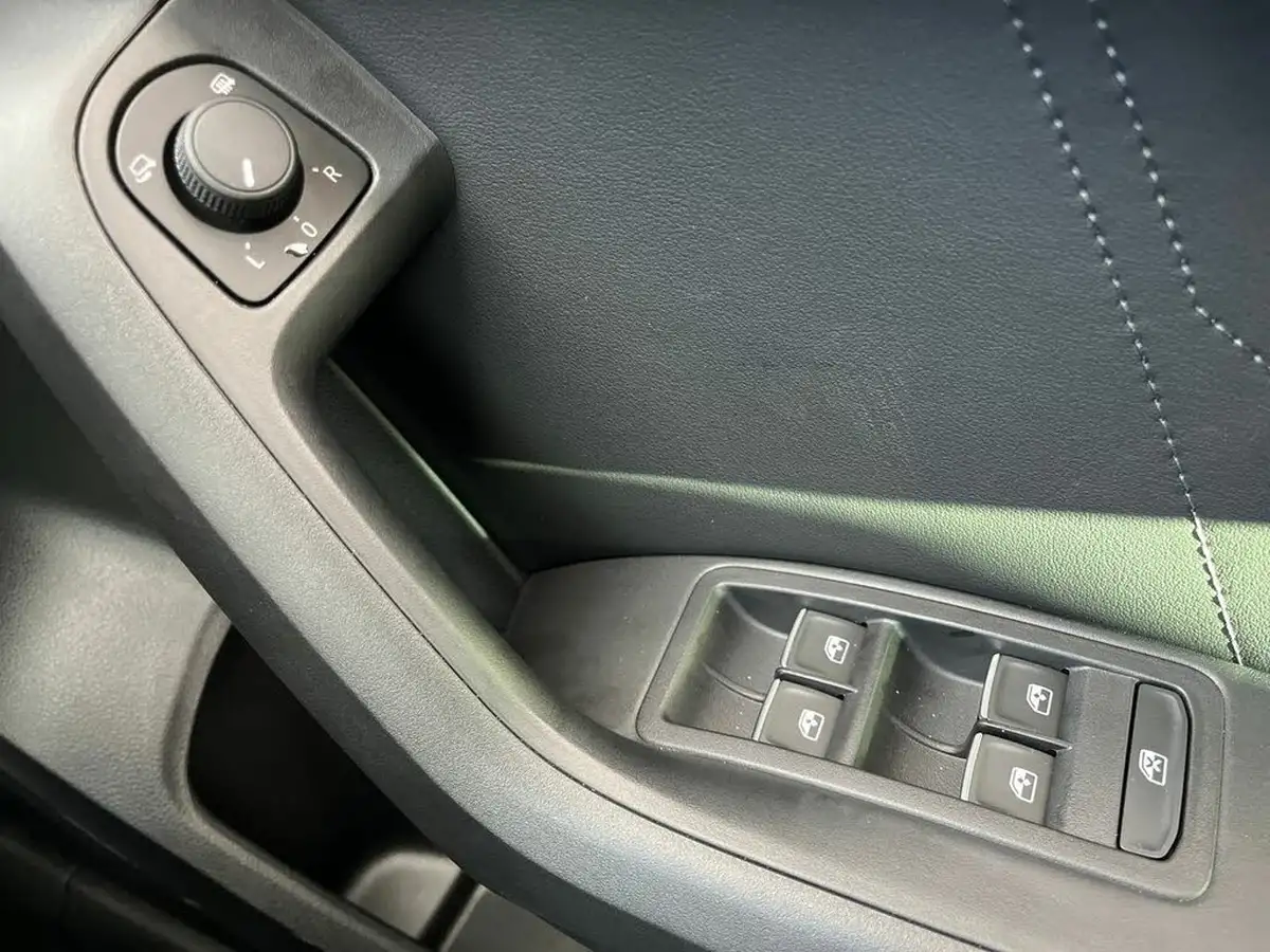 2024-seat-ateca-15-ecotsi-fr-sport-dsg-big-31