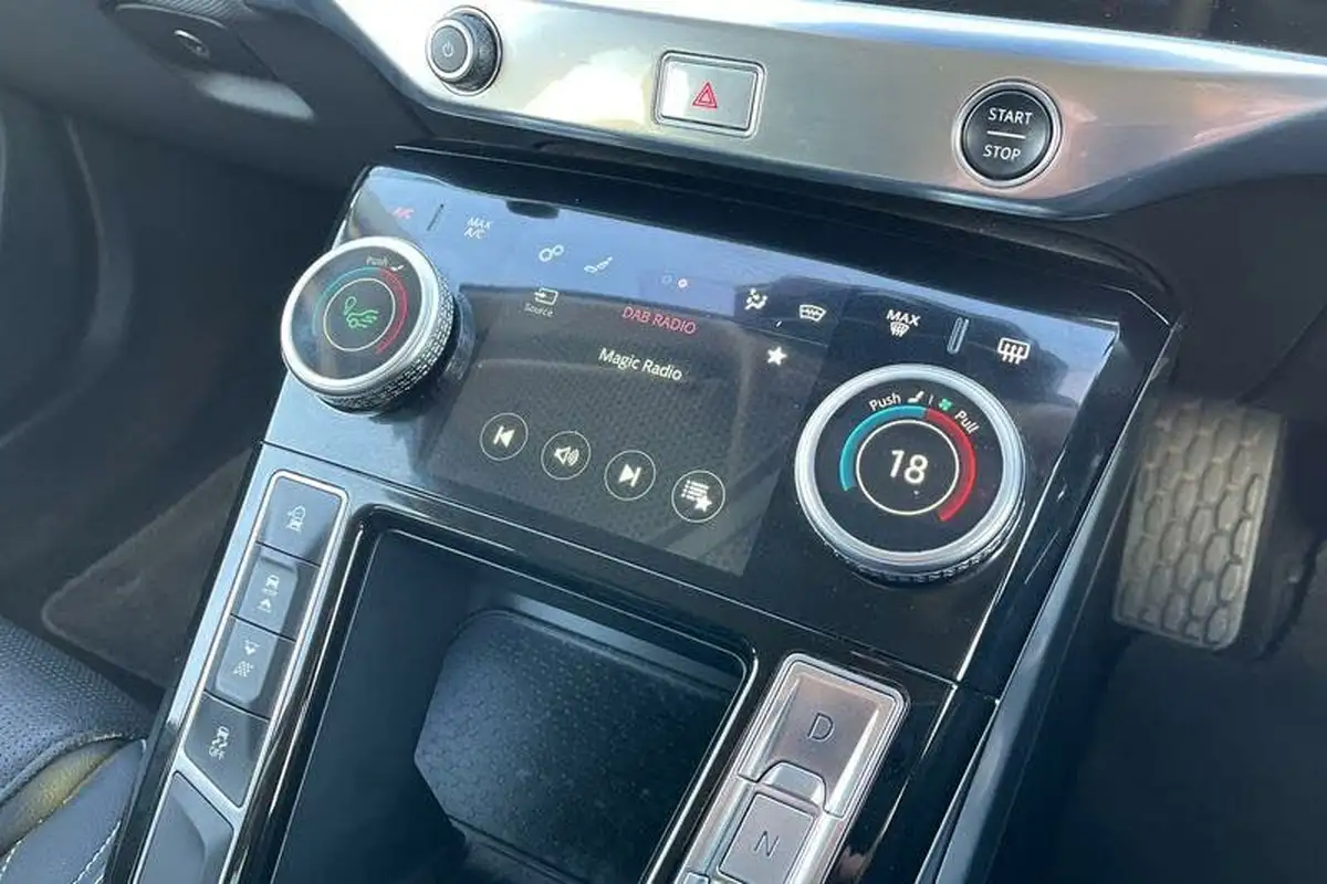 2019-jaguar-i-pace-ev400-se-big-14
