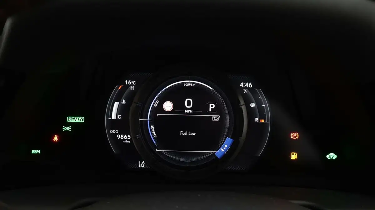 2022-lexus-es-300h-25-f-sport-without-navigation-big-10