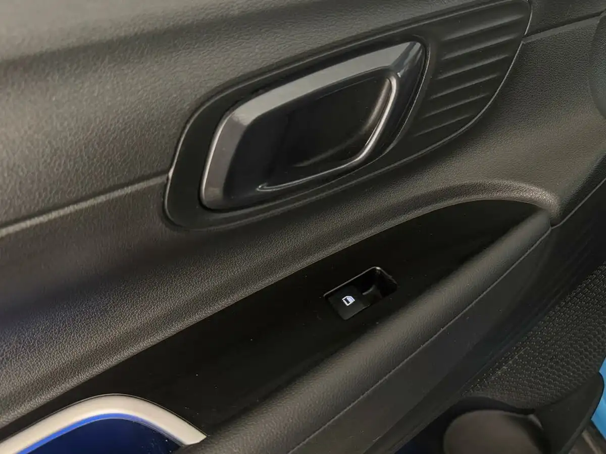 2022-hyundai-bayon-10-t-gdi-premium-100ps-big-9