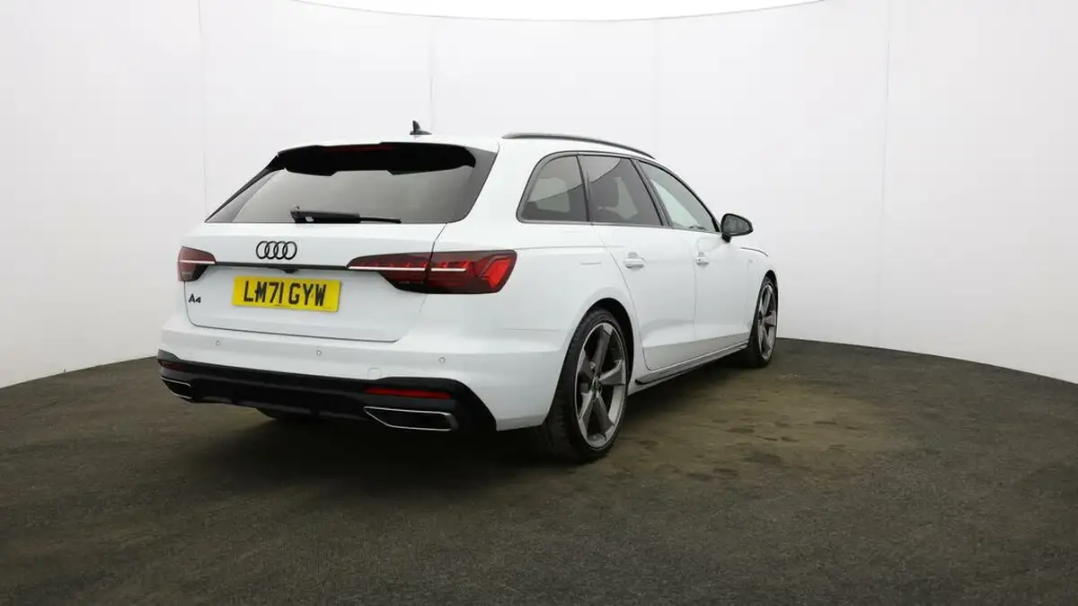 2021-audi-a4-avant-20-35-tfsi-black-edition-big-54