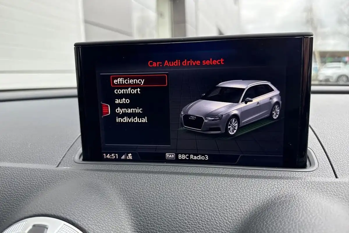 2019-audi-a3-15-tfsi-s-line-sportback-5d-tronic-big-47