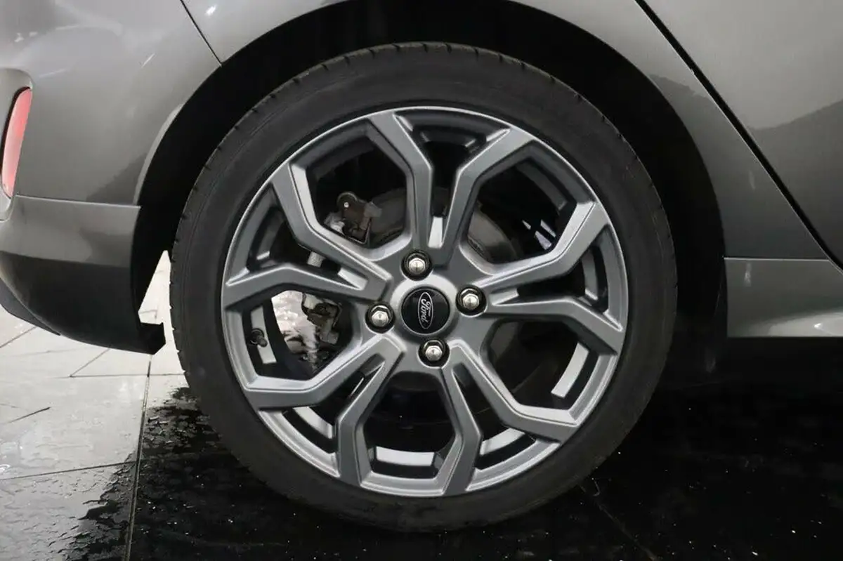 2019-ford-fiesta-10t-st-line-140ps-5d-big-33