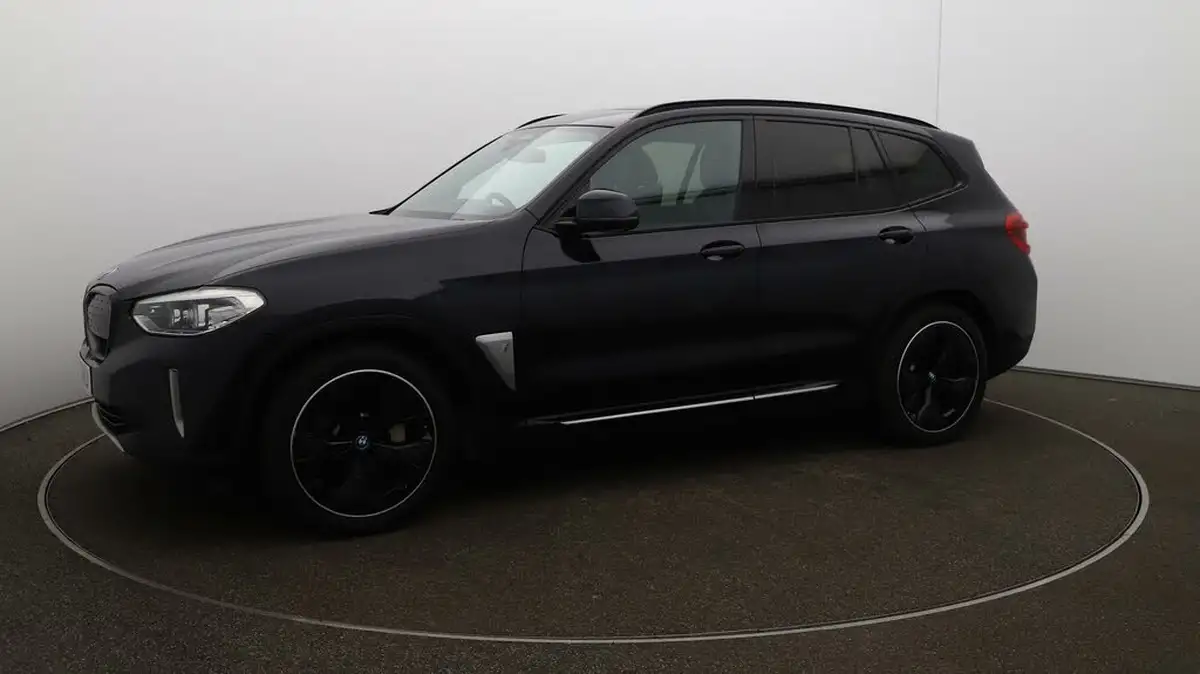2021-bmw-ix3-e-premier-edition-big-66
