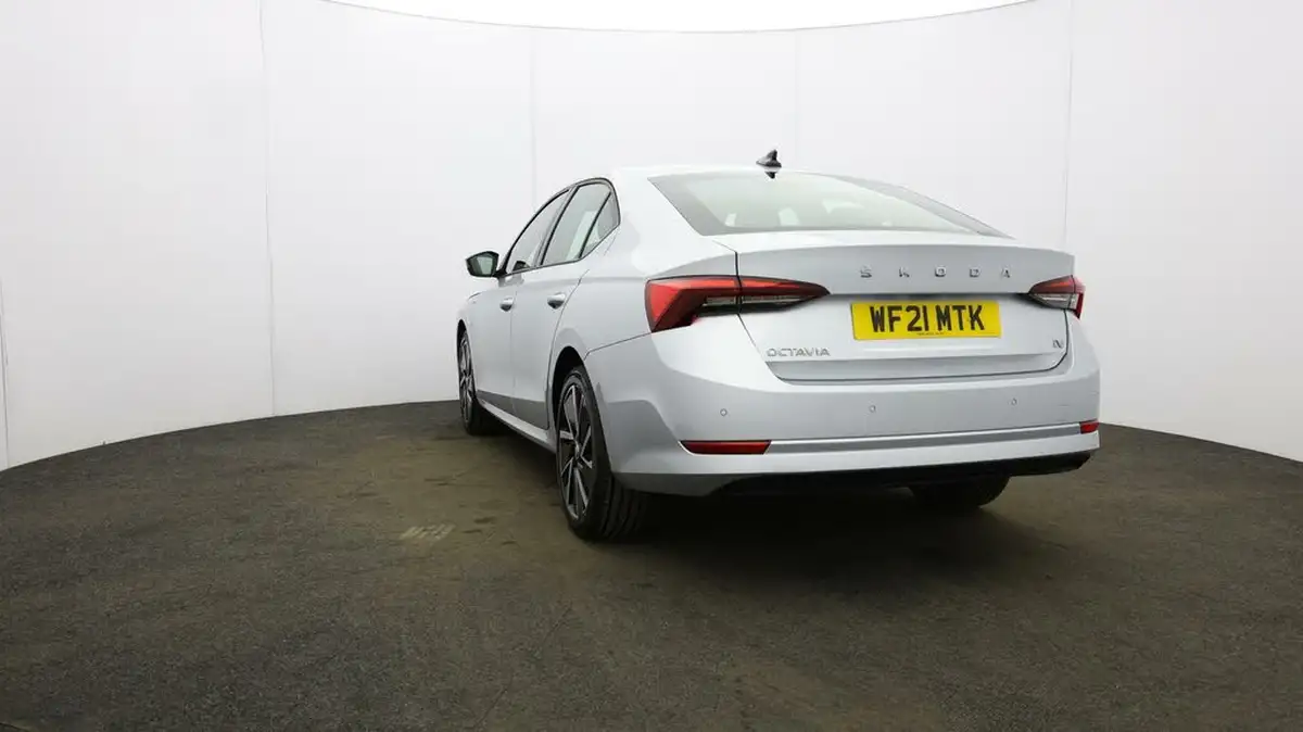 2021-skoda-octavia-14-tsi-se-technology-hatchback-big-30
