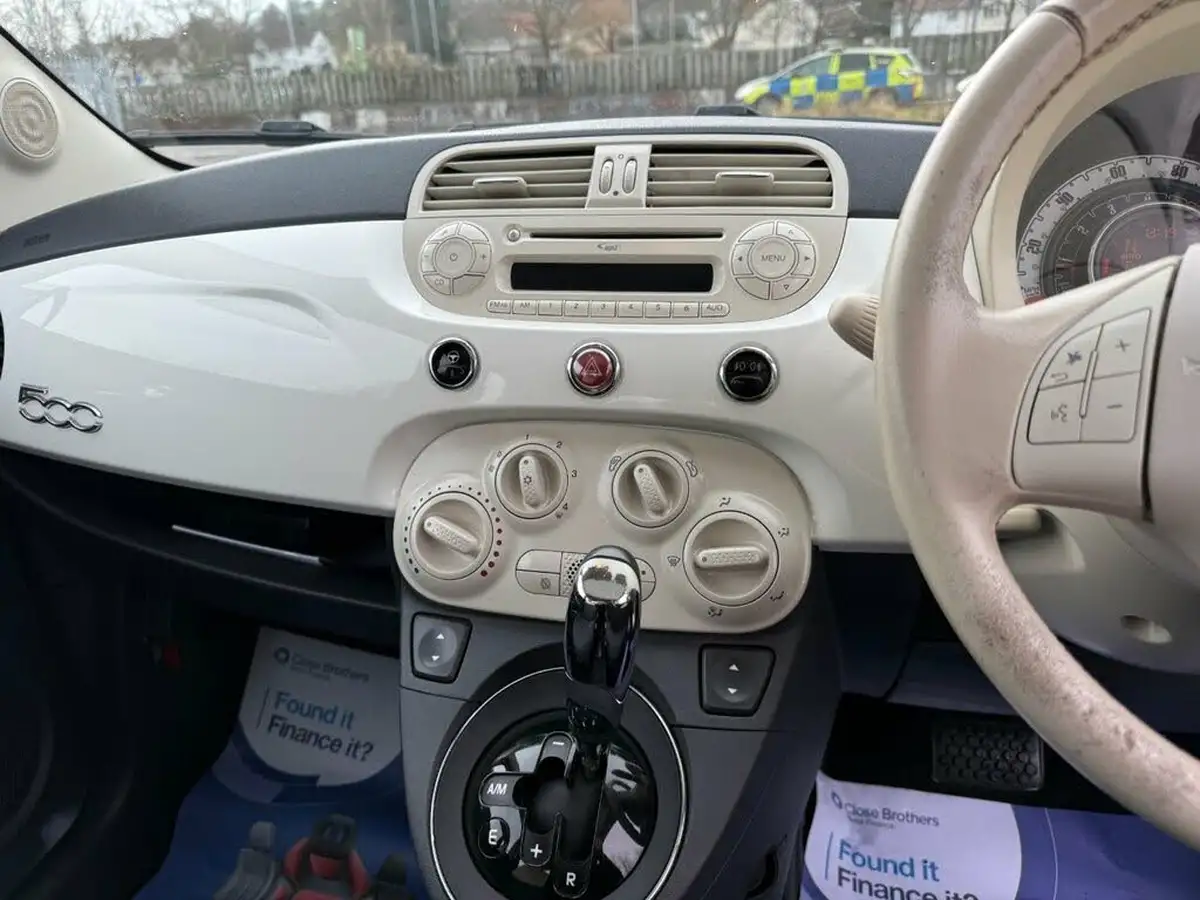 2014-fiat-500-12-lounge-ss-dualogic-big-35