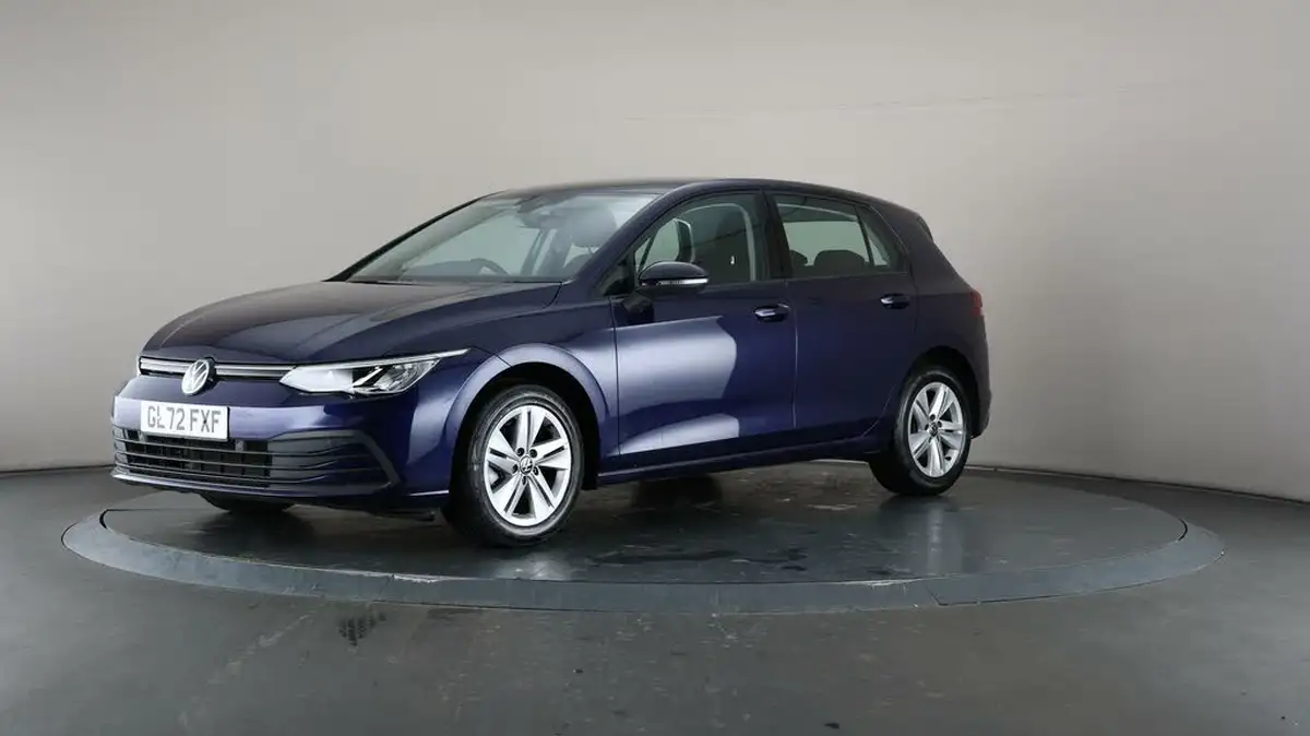 2022-volkswagen-golf-15-tsi-life-150ps-hatchback-big-39