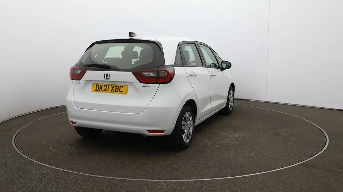 2021-honda-jazz-15-i-mmd-se-107ps-big-51
