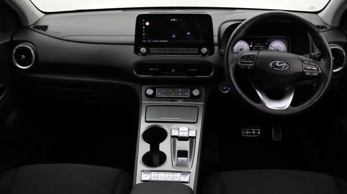 2022-hyundai-kona-e-premium-204ps-64kwh-7kw-obc-big-12