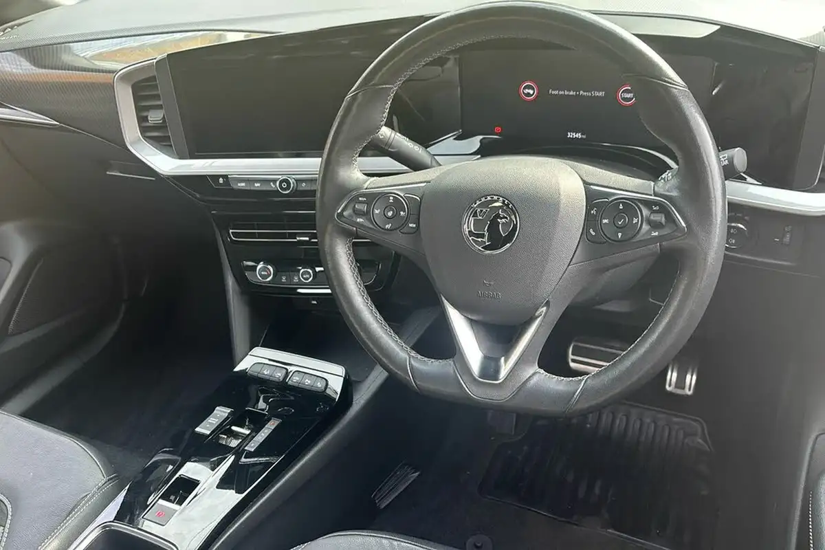 2022-vauxhall-mokka-e-ultimate-big-10