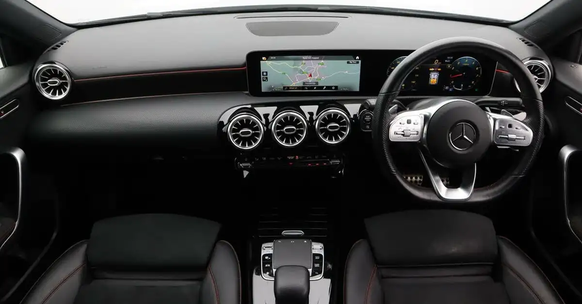 2019-mercedes-benz-a-class-13-a200-amg-line-premium-hatchback-5d-7g-dct-big-13