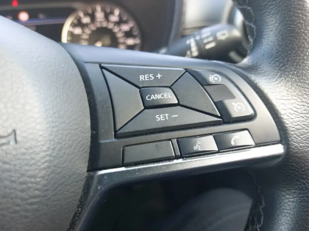 2021-nissan-juke-10-dig-t-n-connecta-big-13