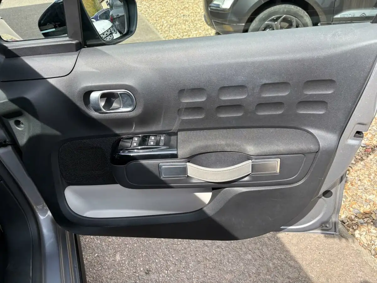 2019-citroen-c3-12-puretech-origins-82ps-big-13
