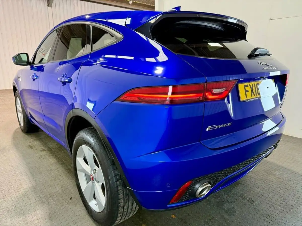 2018-jaguar-e-pace-20-i4d-r-dynamic-s-180ps-awd-ss-auto-big-4