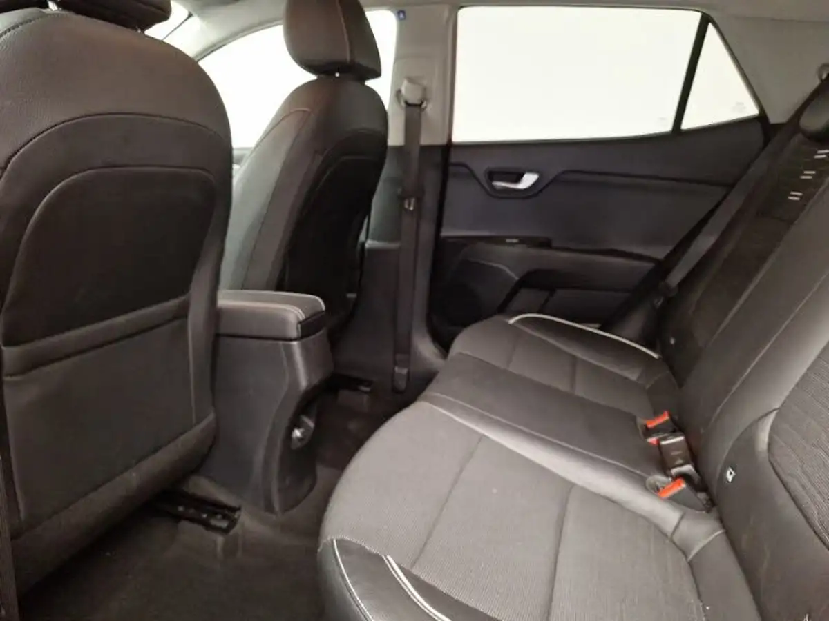 2023-kia-stonic-10-t-gdi-gt-line-99bhp-big-5
