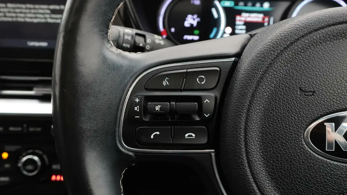 2021-kia-e-niro-ev-4-big-24
