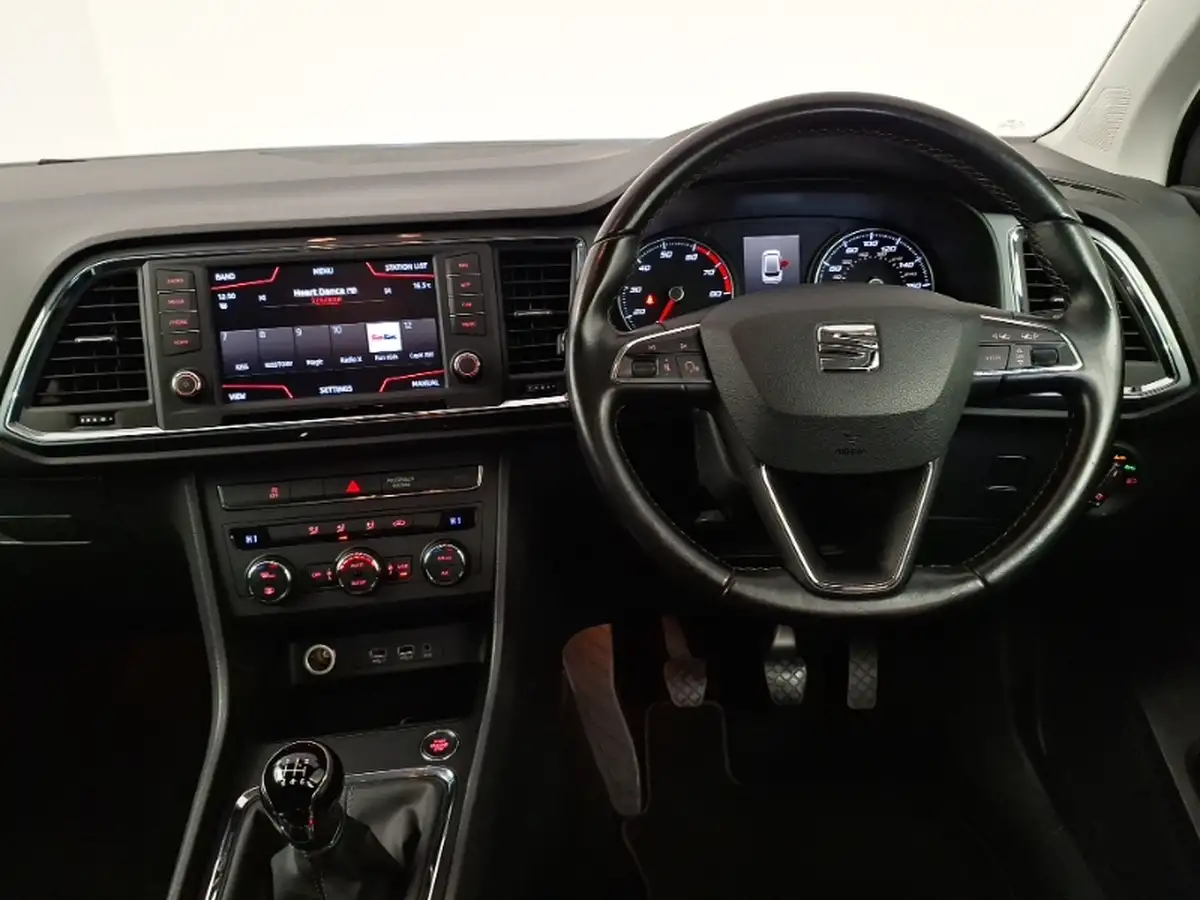 2022-suzuki-swace-18-sz-t-big-6