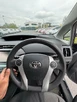 2010-toyota-prius-small-4
