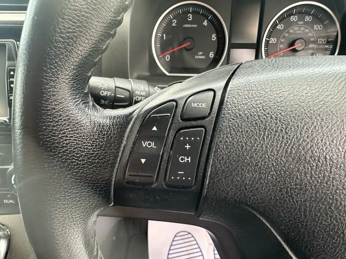 2010-honda-cr-v-22td-es-t-big-13