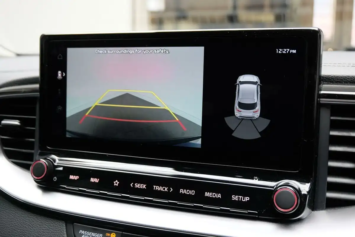 2024-kia-xceed-15-t-gdi-3-dct-big-32