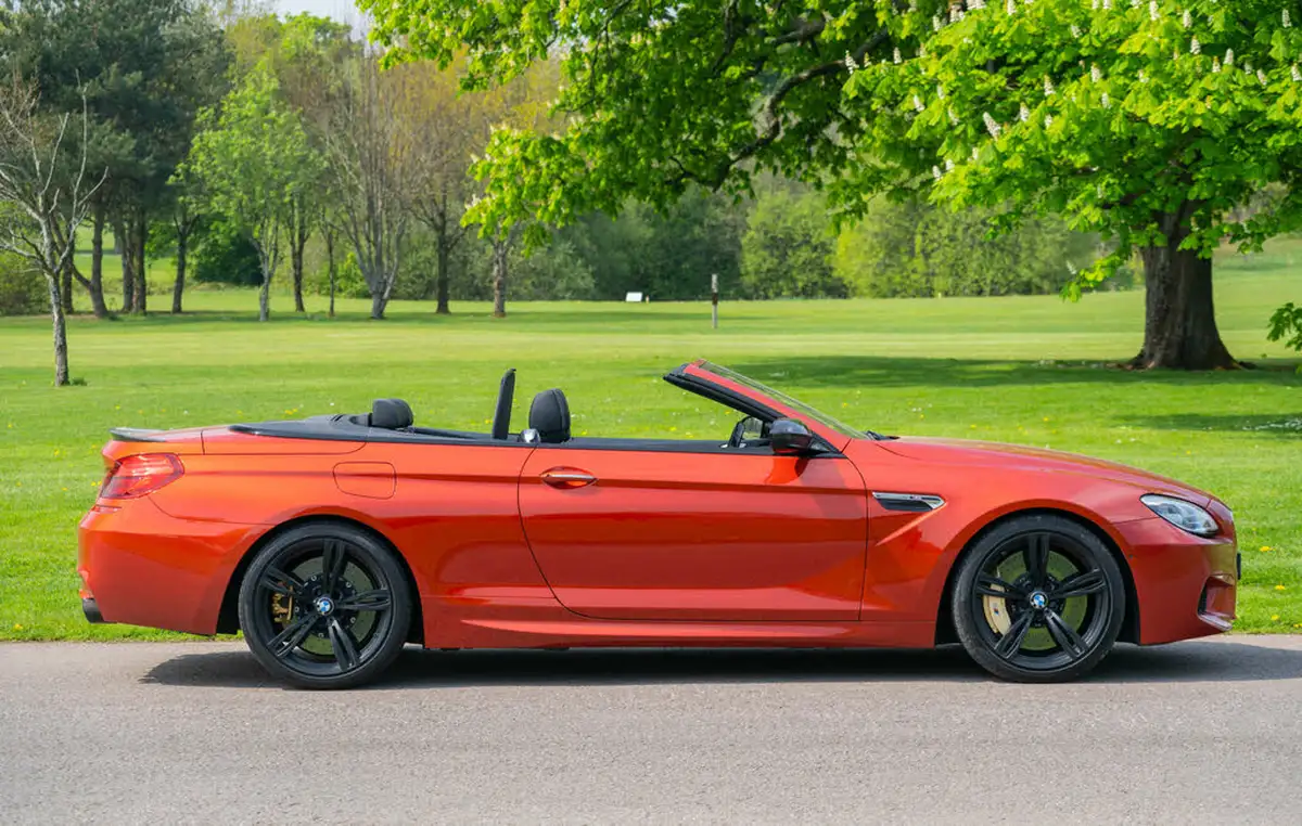 2015-bmw-6-series-44-m6-575bhp-convertible-2d-big-24