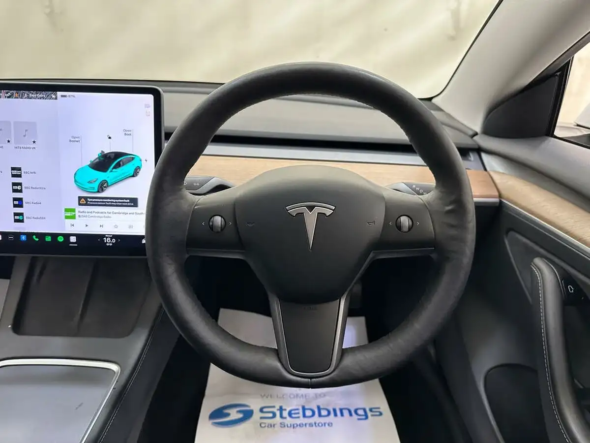 2021-tesla-model-3-e-standard-plus-big-15
