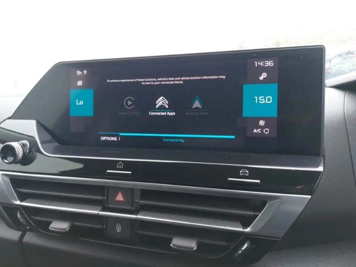 2022-citroen-c4-12-puretech-shine-130ps-big-12