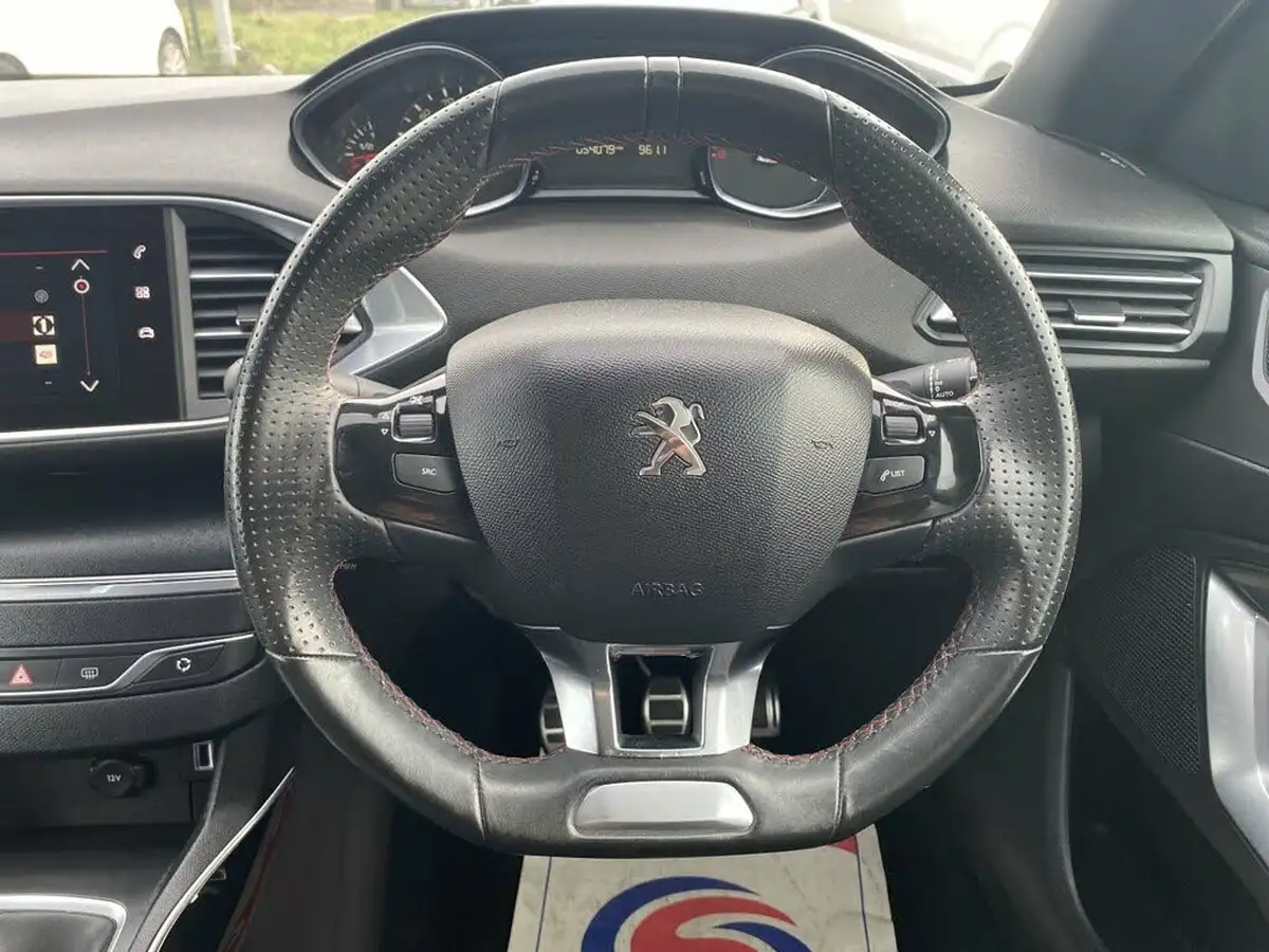 2018-peugeot-308-20-bluehdi-gt-line-big-49