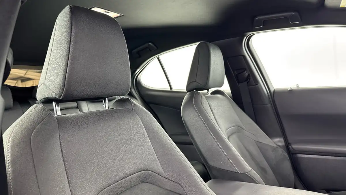 2022-lexus-ux-300e-e-ux-201bhp-big-23