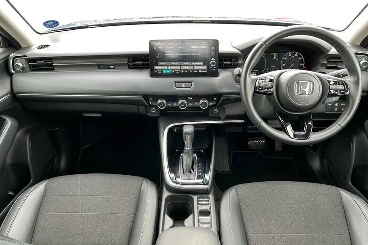 2022-honda-hr-v-15-i-mmd-advance-big-9