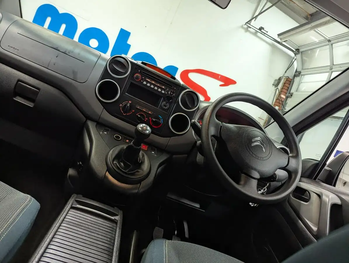2018-citroen-berlingo-16bluehdi-multispace-feel-100ps-big-13