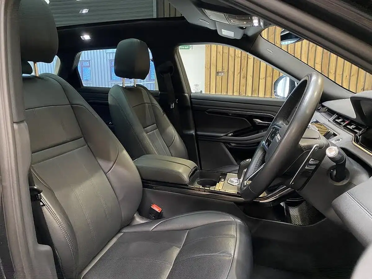 2021-land-rover-range-rover-evoque-15-p300e-r-dynamic-se-big-38