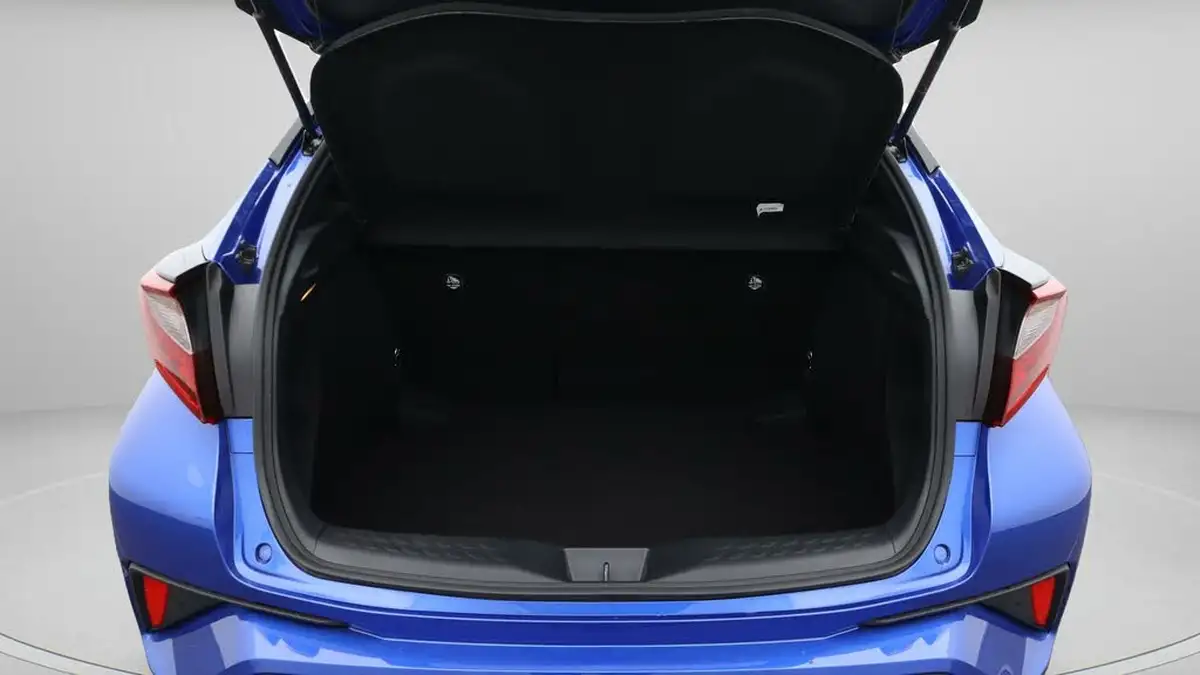 2021-toyota-c-hr-18-vvt-i-design-big-17