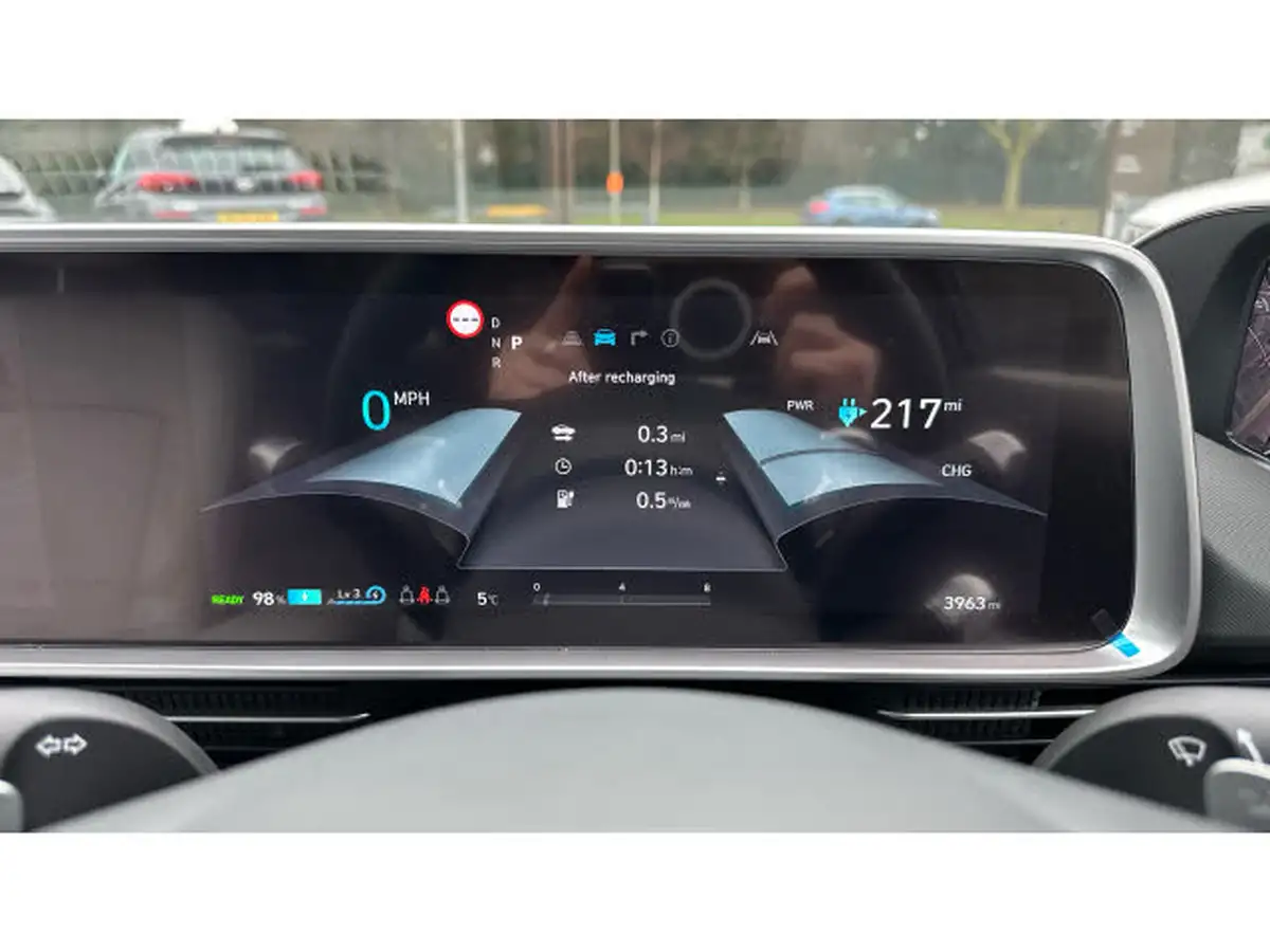2024-hyundai-ioniq-6-e-ultimate-325ps-dual-motor-awd-big-17