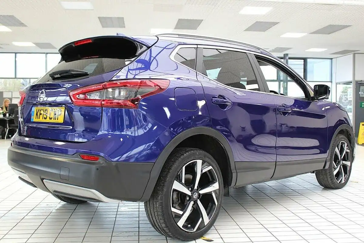 2019-nissan-qashqai-13-dig-t-tekna-160ps-dct-big-7