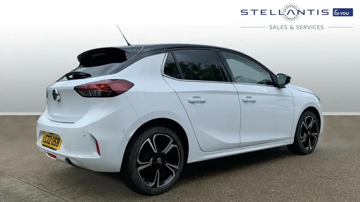 2022-vauxhall-corsa-12i-elite-edition-big-2