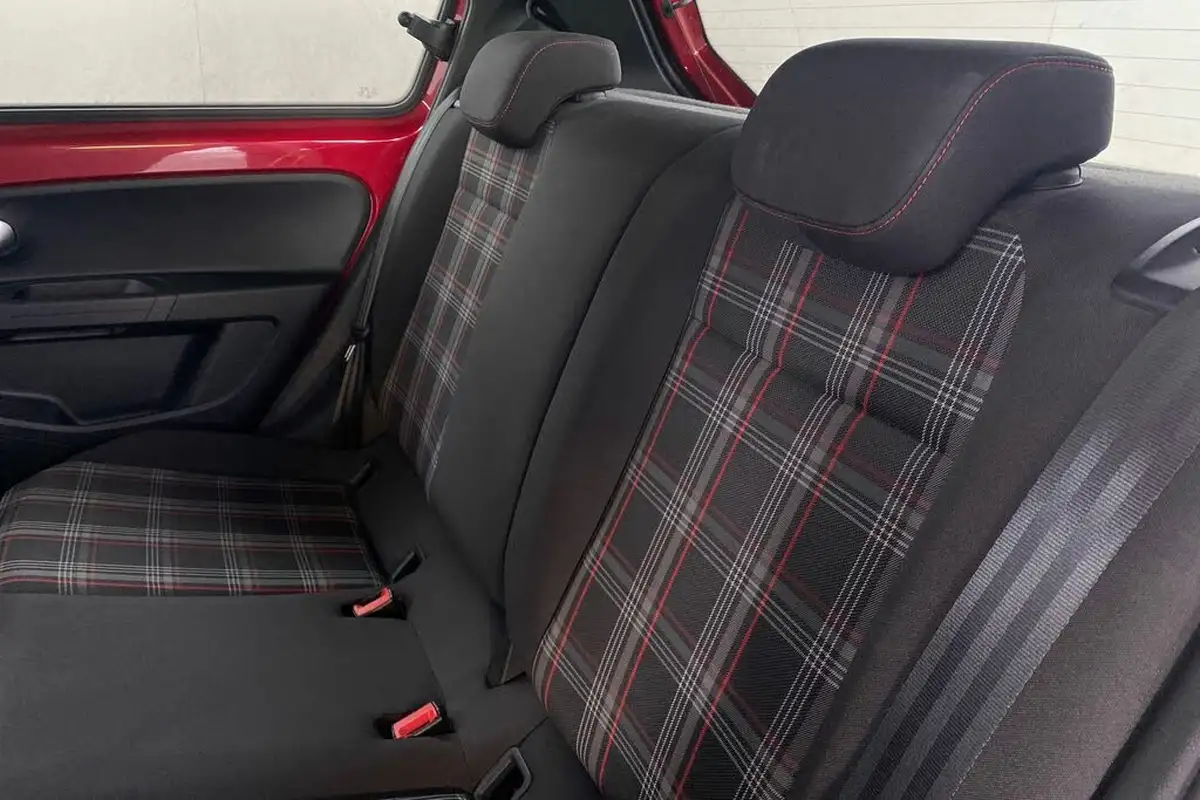 2021-volkswagen-up-10-gti-5d-big-12