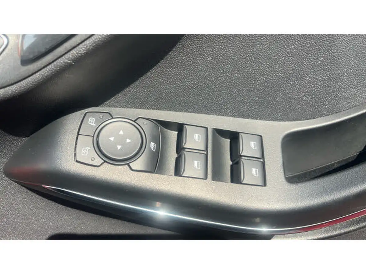 2023-ford-fiesta-15t-st-3-big-24